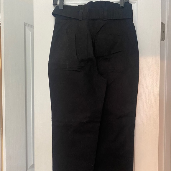 NWT - Picture 2 of 3